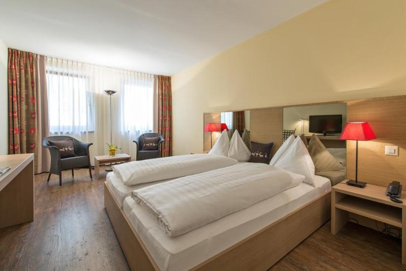 Hotel Loeffler St. Moritz Exteriör bild