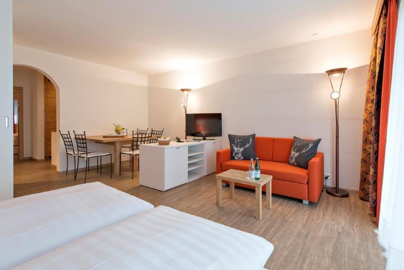 Hotel Loeffler St. Moritz Exteriör bild