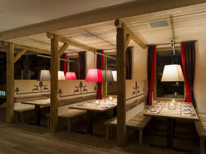 Hotel Loeffler St. Moritz Exteriör bild